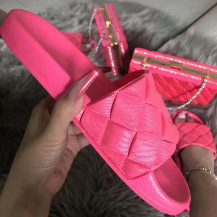 

summer women new casual sandals soft sole solid color beach indoor drag fashion women shoes outdoor versatile home slippers