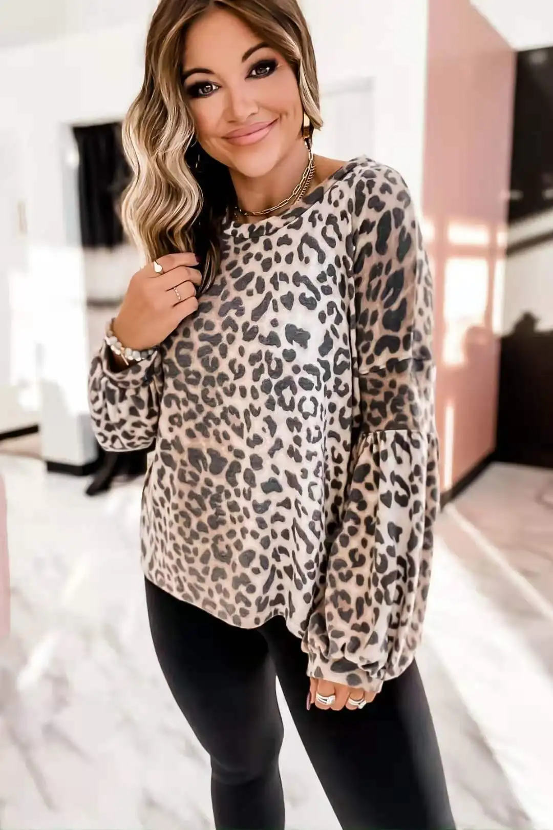 

2021 spring and autumn new fashion Leopard Print Top Long Sleeve T-Shirt