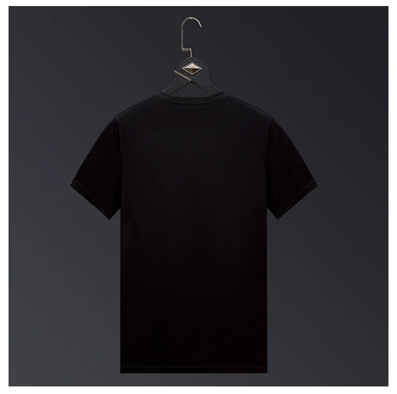 

Plus Size 2021 Fashion Skulls Rhinestones T Shirts Men Brand Short Sleeve Man Streetwear O Neck Slim Tshirts Men Summer Clothes