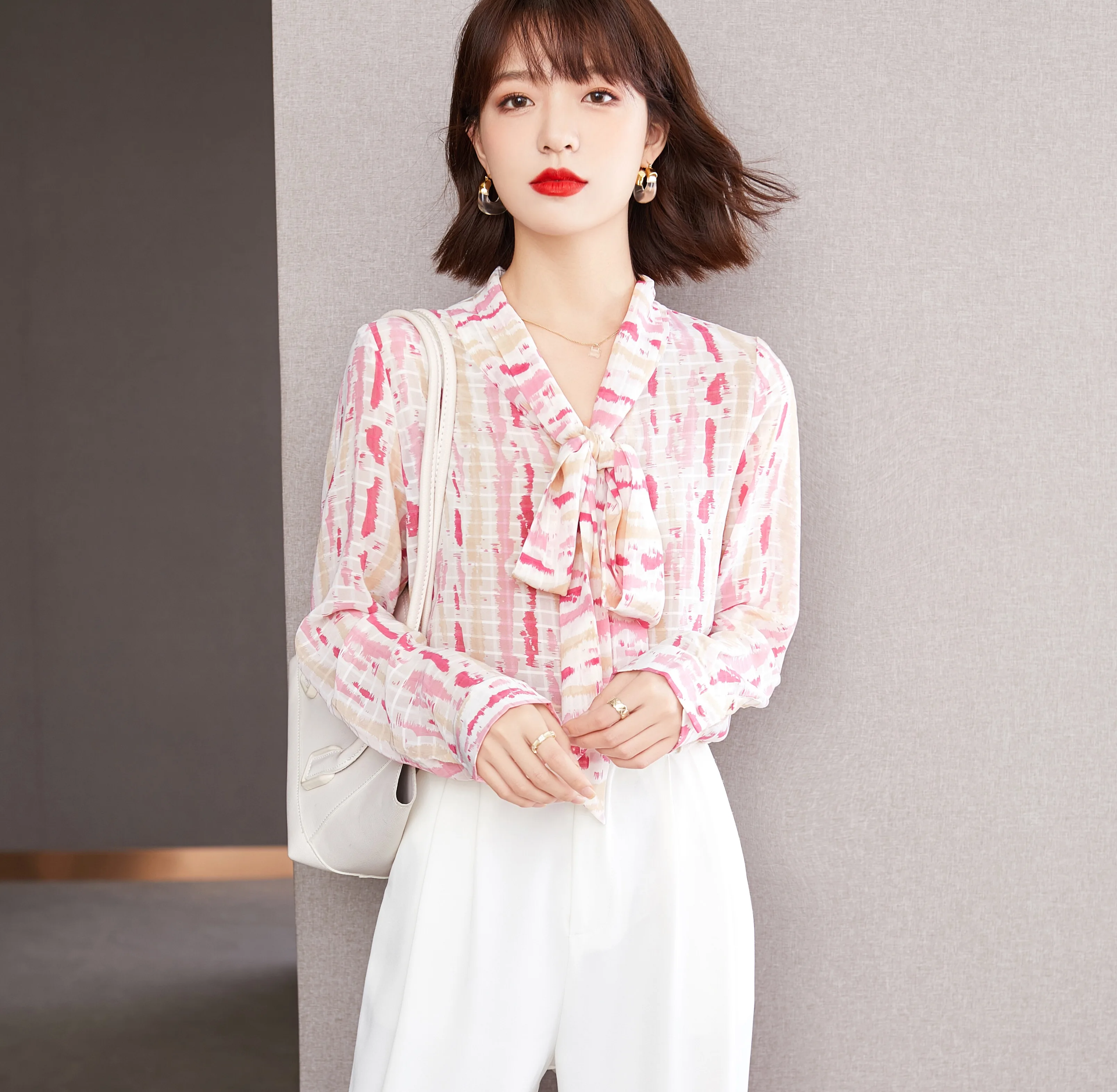 Дизайнерская розовая Женская блузка и рубашка Pinkoz с бантом на воротнике офисные