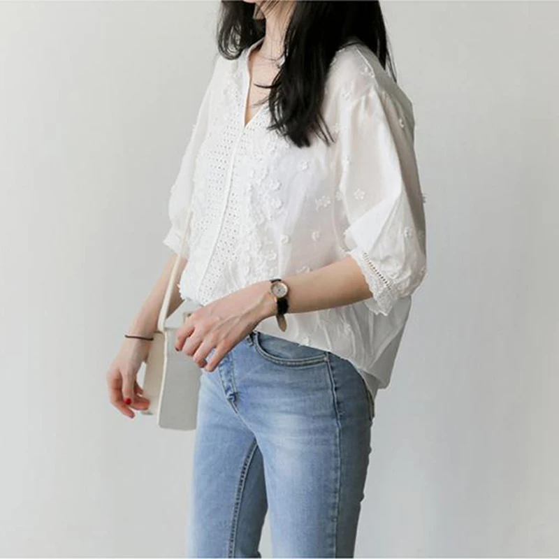 Mozuleva элегантное белое платье с v-образным вырезом и вышитыми цветами блуза