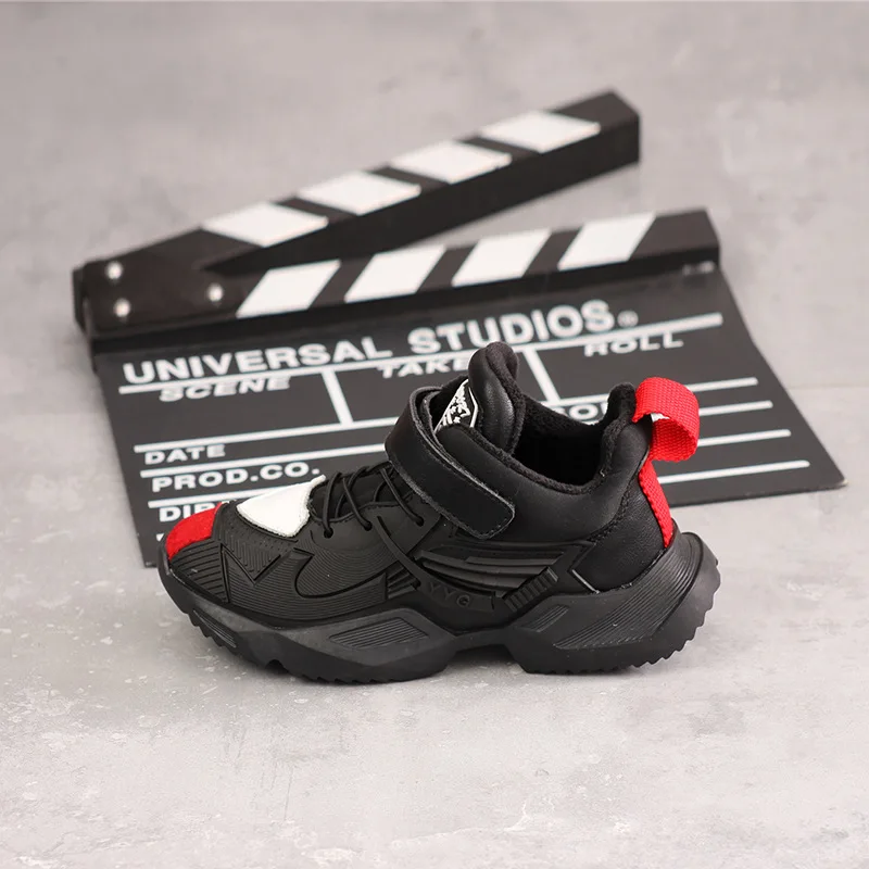 Детские короткие меховые кроссовки черная кожаная обувь для маленьких мальчиков