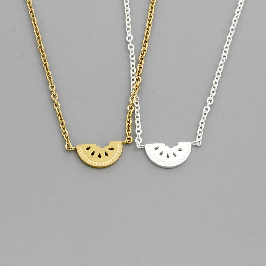 Полуожерелье чокер с арбузом из нержавеющей стали розовое золото изящное сердце