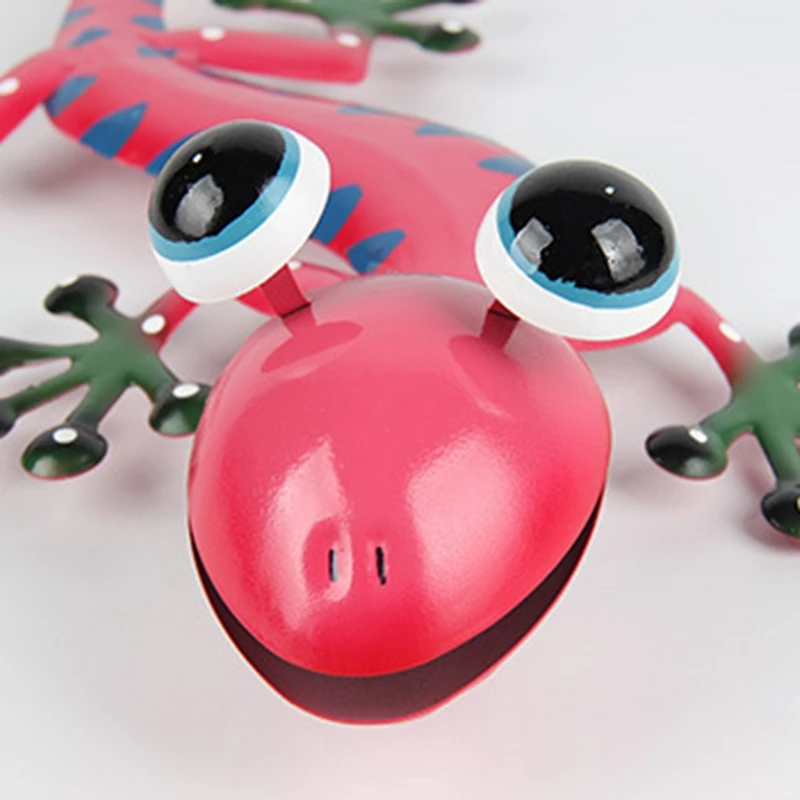 

Metal Gecko Wall Artwork for Home and Garden Decoration Ornament Outdoor Miniature Garden Statues for Yard Decoration