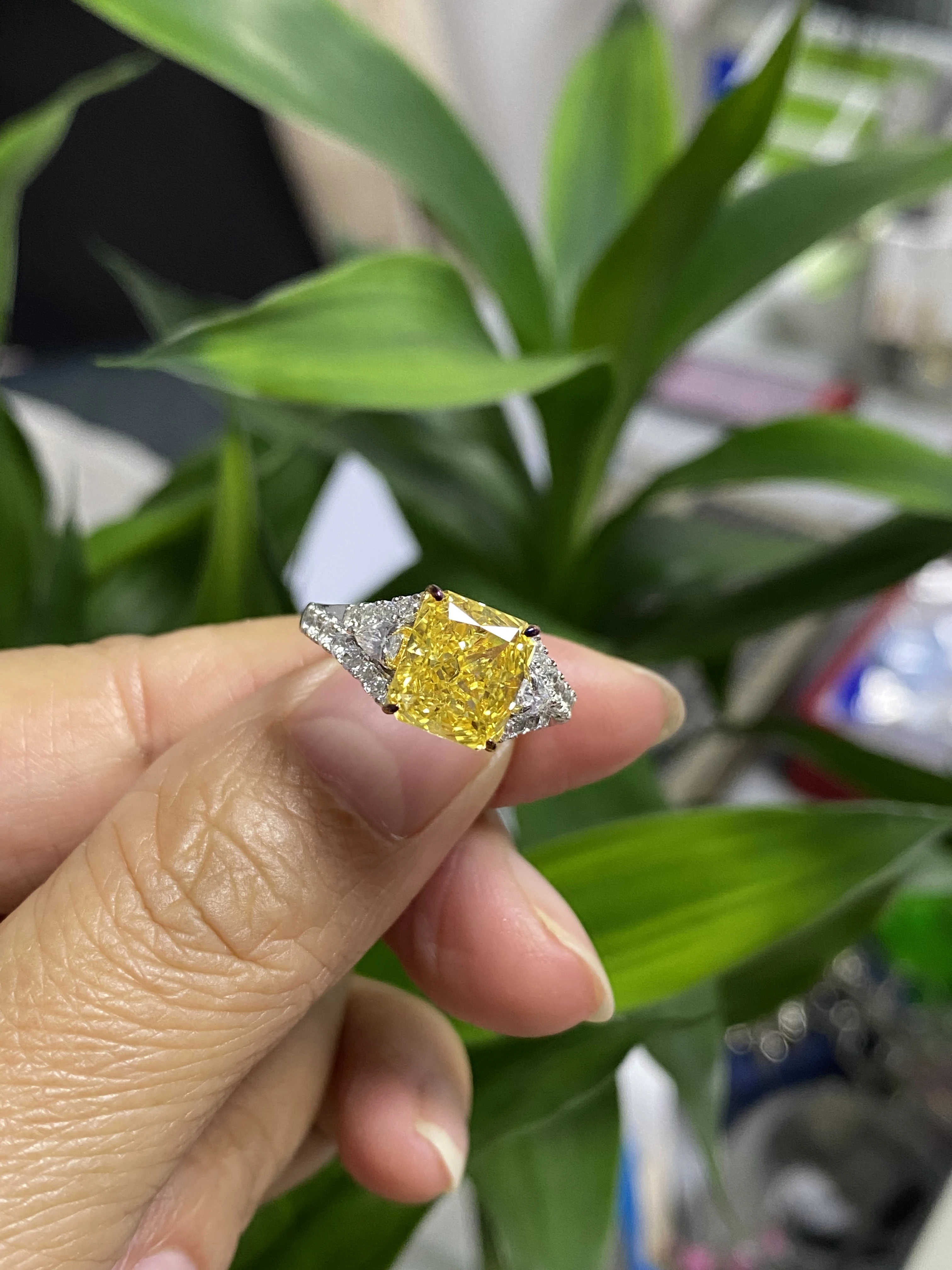 

3.0ct Radiant Cut Shining Diamond Gold Plated Jewelry Elegant Sterling Silver S925 Rings