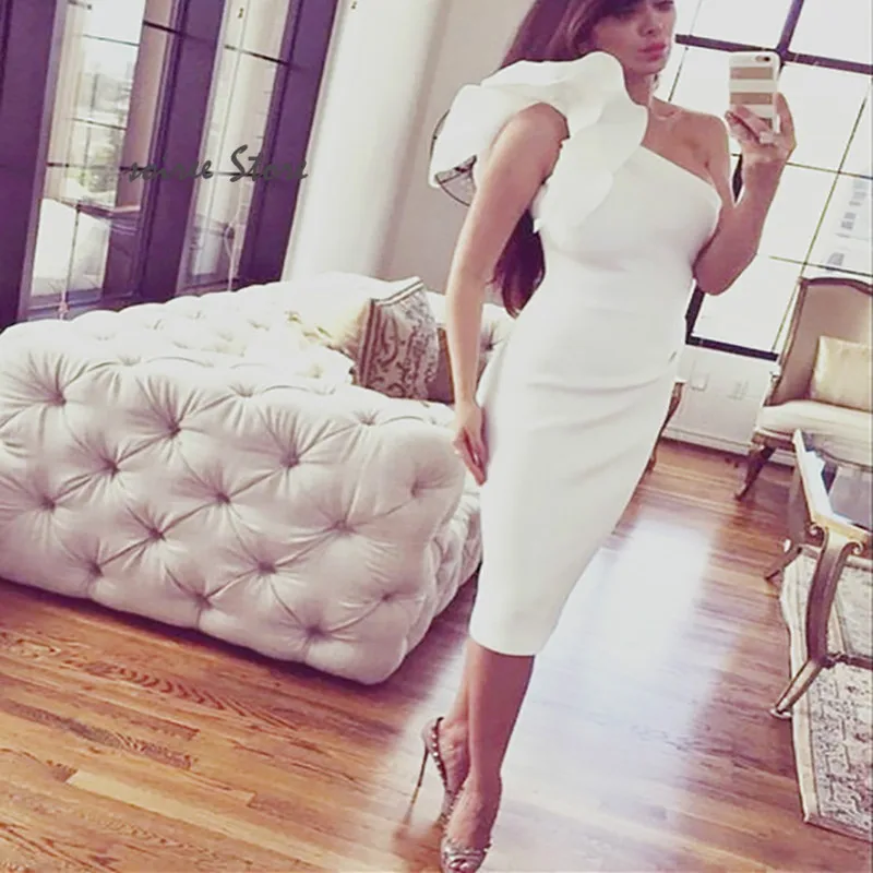 

New Trend White Cocktail Dresses Sexy One Shoulder Ruffles Knee Length Short Formal Dress Simple Women Night Party Prom Skirts