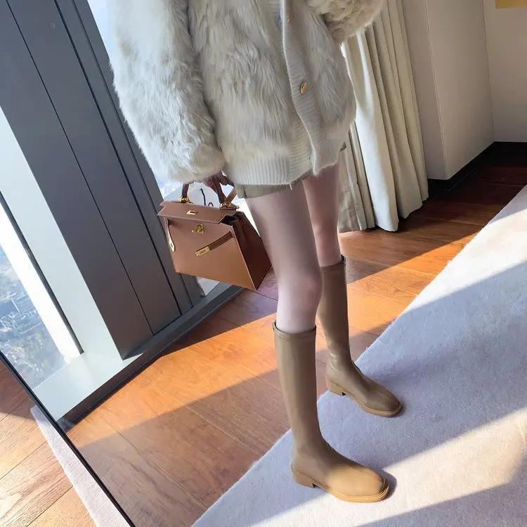 

Новые сапоги из мягкой кожи с квадратным носком для осени 2021 женские рыцарские сапоги на среднем каблуке для женщин сапоги на высокой платф...