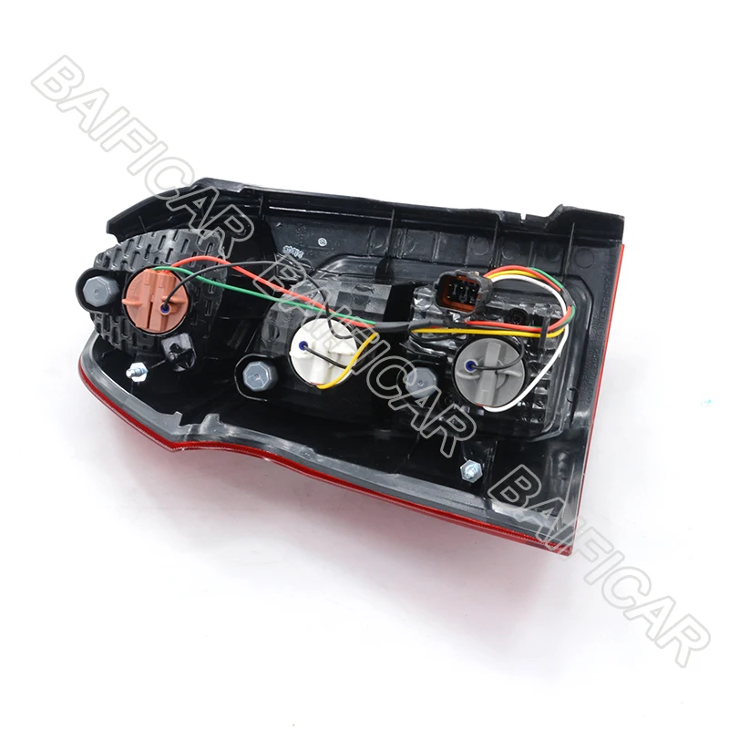 

Baificar Brand New Genuine Rear Tail Light Brake Stop Lights Parking Lamp Assembly 8360232500 For Ssangyong Actyon Sport 2015