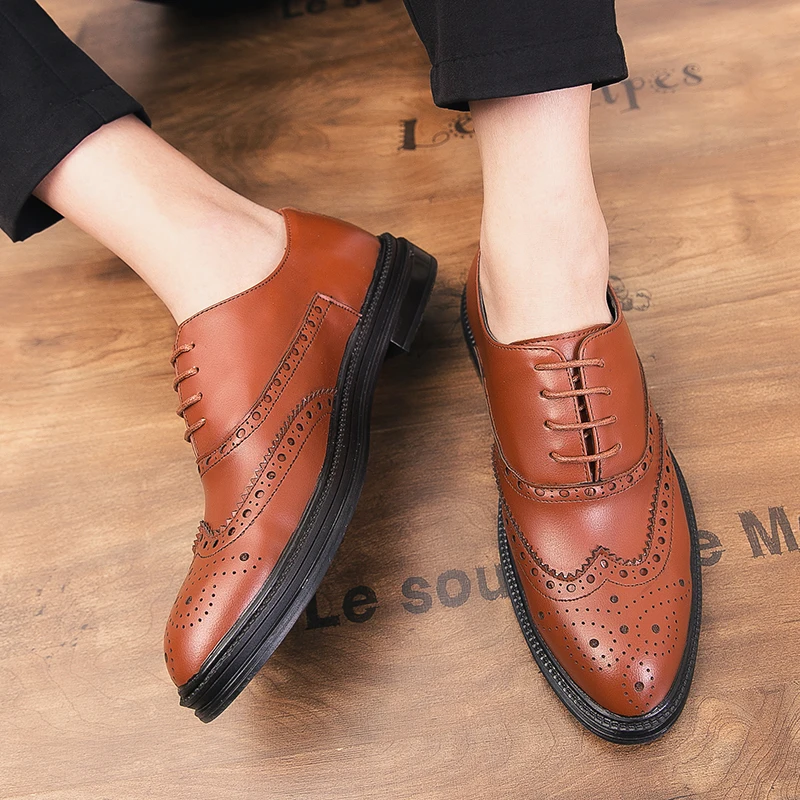 

new design men fashion party nightclub dress soft leather shoes carving bullock shoe gentlemen brogue sneaker zapatillas hombre