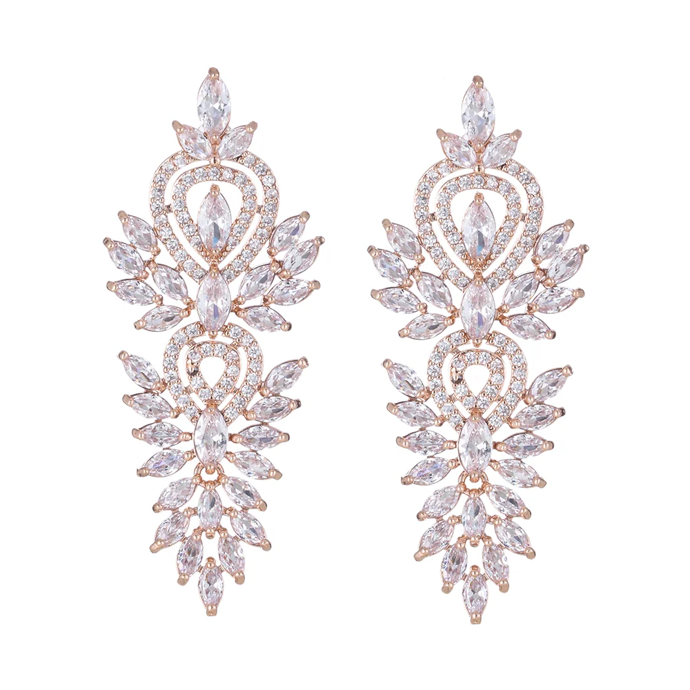 

Bettyue New Arrival Bohemia Style Fascinating Decoration Design Noble Earring Three Colors Choice For Female Bridal Party Gift