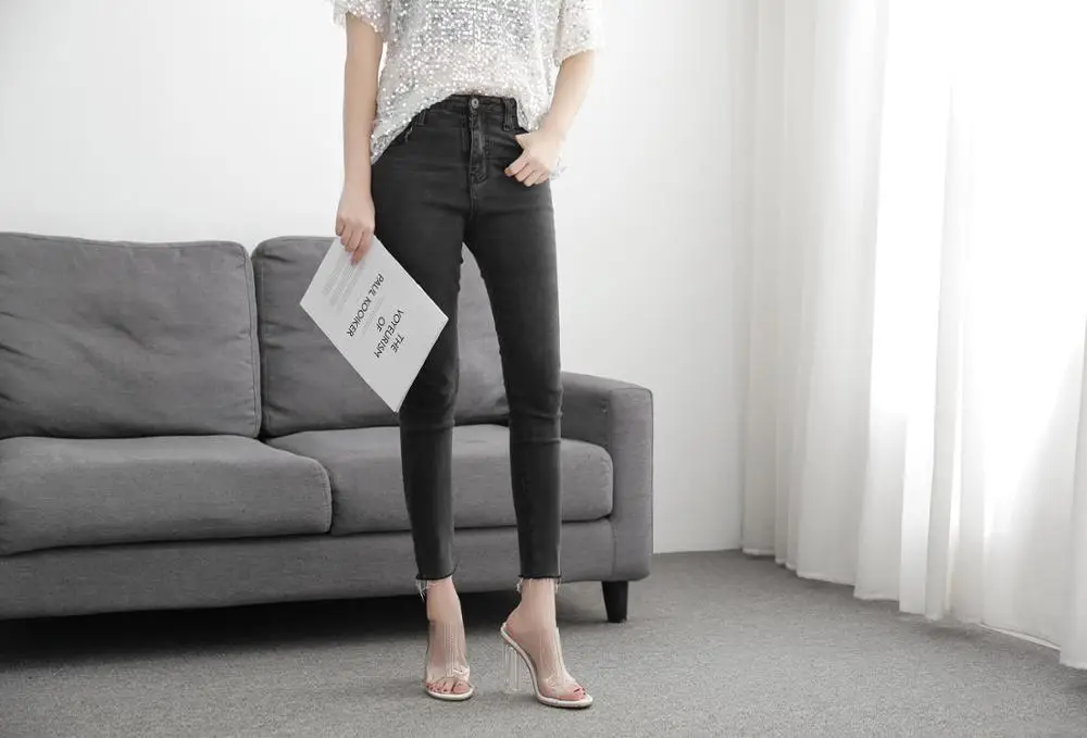 Новинка 2020 женские сандалии тапочки летние на каблуке со стразами прозрачные