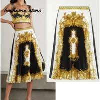 2021 luxury brand european and american retro printing fashion womens temperament versatile high waist elastic pleated skirt