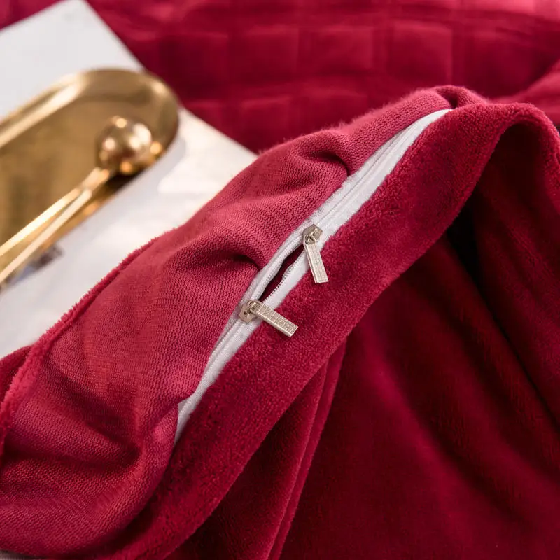 

4Pcs Thick and warm flannel Quilting with cotton bedding sets queen king size duvet cover set bed set pillowcase bedclothes.