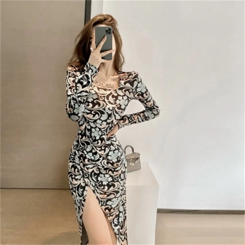 

Autumn and winter French temperament square neck slim fashion velvet long-sleeved sexy split dress