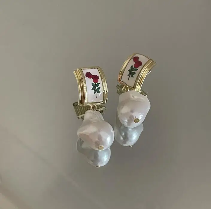 

Ins style baroque palace style earrings French retro special-shaped pearl drop oil rose women earrings
