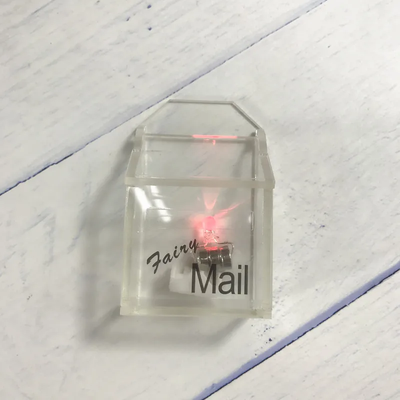 Crystal WITH LIGHT 1:12 миниатюрный деревянный цвет ручной работы DIY почтовая коробка отличный подарок для детей, прикидываемый игровой магический зуб ярмарка почтовая коробка WTH светодиодный светильник - Цвет: Crystal WITH LIGHT