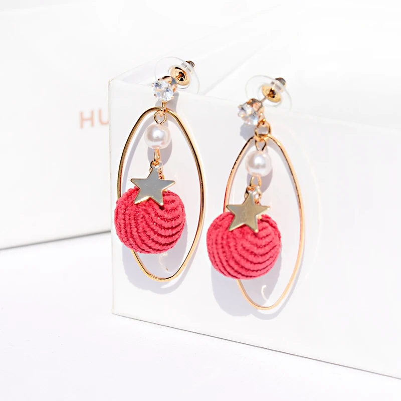 Модные женские серьги-Помпоны с красными помпонами 2019 золотые овальные и