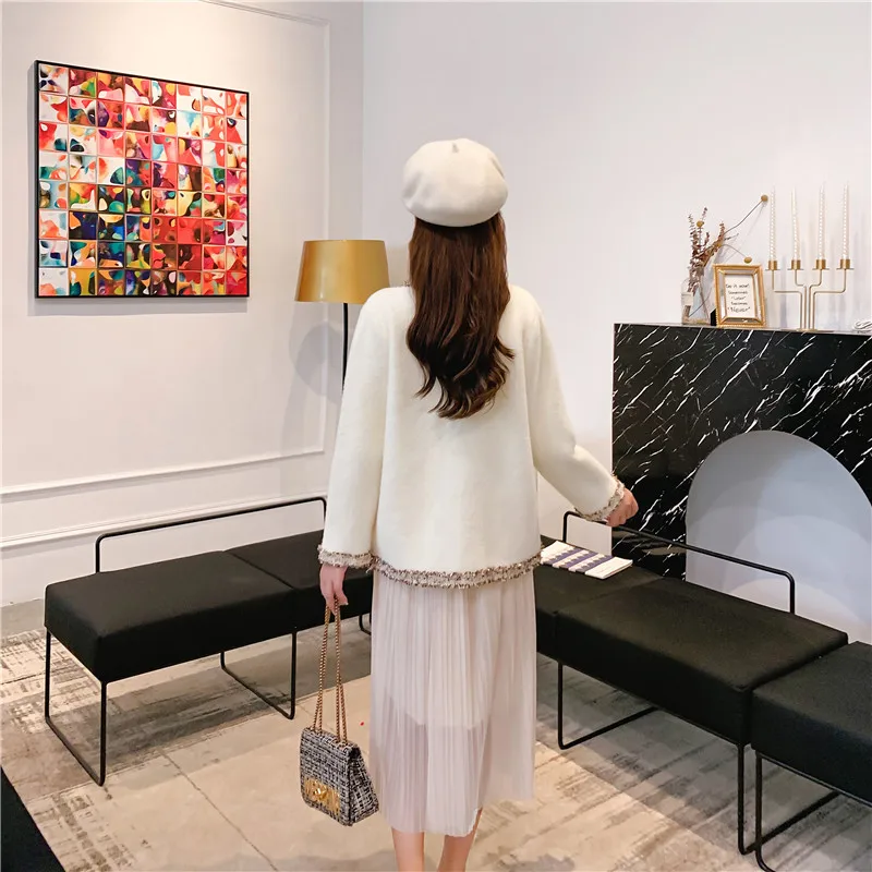 Женский короткий вязаный кардиган жакет из искусственного бархата на пуговицах