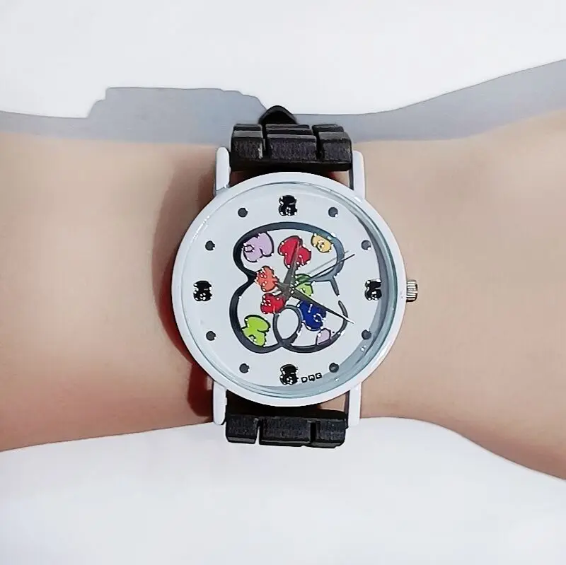 

Kobiet Zegarka 2021 New Fashion Women Watch Luxury Brand Bear Quartz Watches Ladies Casual Silicone Dress WristWatches Hot Gifts