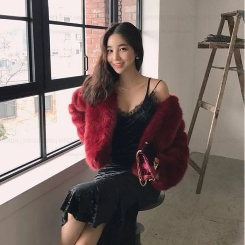 Winter Imitation Fox Fur Warm Coats Women O-Neck Solid Colors Short Furry Coats Autumn Thick Faux Fur Outcoats Fashion Outwears