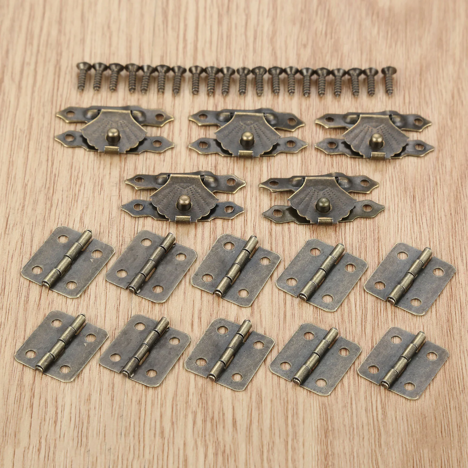 

30pcs Antique Bronze Box Latch Hasp Clasp 30*18mm+Hinges 18*16mm w/screws Retro Buckle Padlock Wood Jewelry Case Lock Decoration