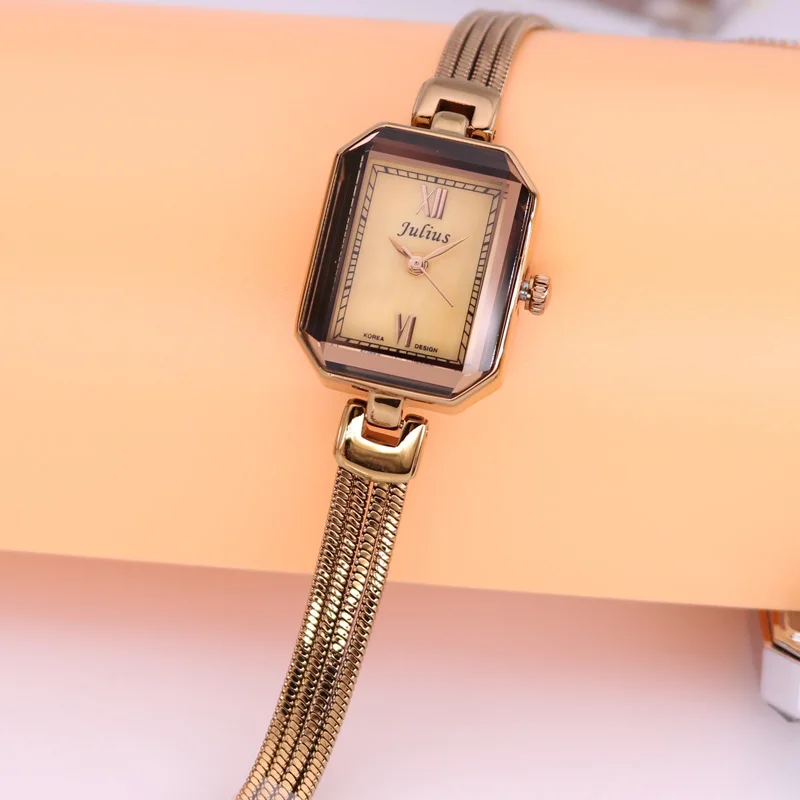 Часы наручные Julius женские с цепочкой кварцевые кисточками без коробки | Наручные