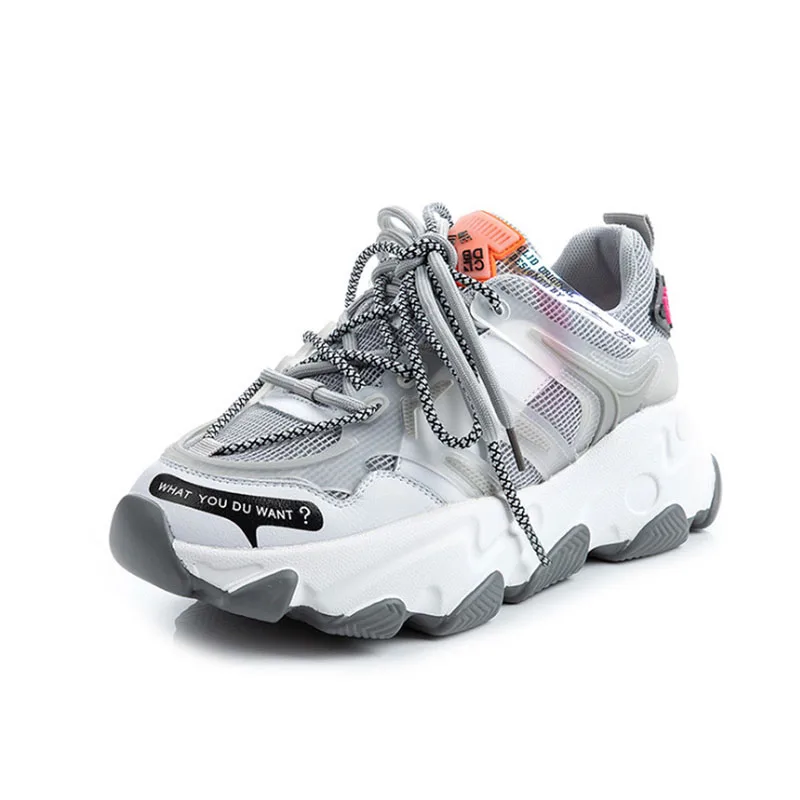 

Женские кроссовки на толстой подошве, дышащие кроссовки белого цвета на плоской подошве, повседневная спортивная обувь для бега, новинка ве...