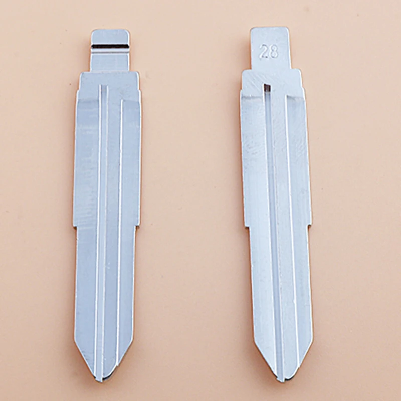 

Металлическая заготовка DAKATU, необработанная застежка KD/VVDI/JMD полотно дистанционного ключа #28 для Kia Accen Rio, новая заточка для Hyundai Elantra, Заготов...