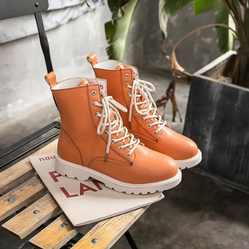 Женские ботинки новинка Осень зима кружевные зеленые мотоциклетные женские