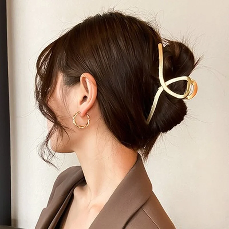 

2021 New Women Elegant Gold Silver Hollow Geometric Metal Hair Claw Vintage Hair Clips Headband Hairpin Fashion Hair Accessories