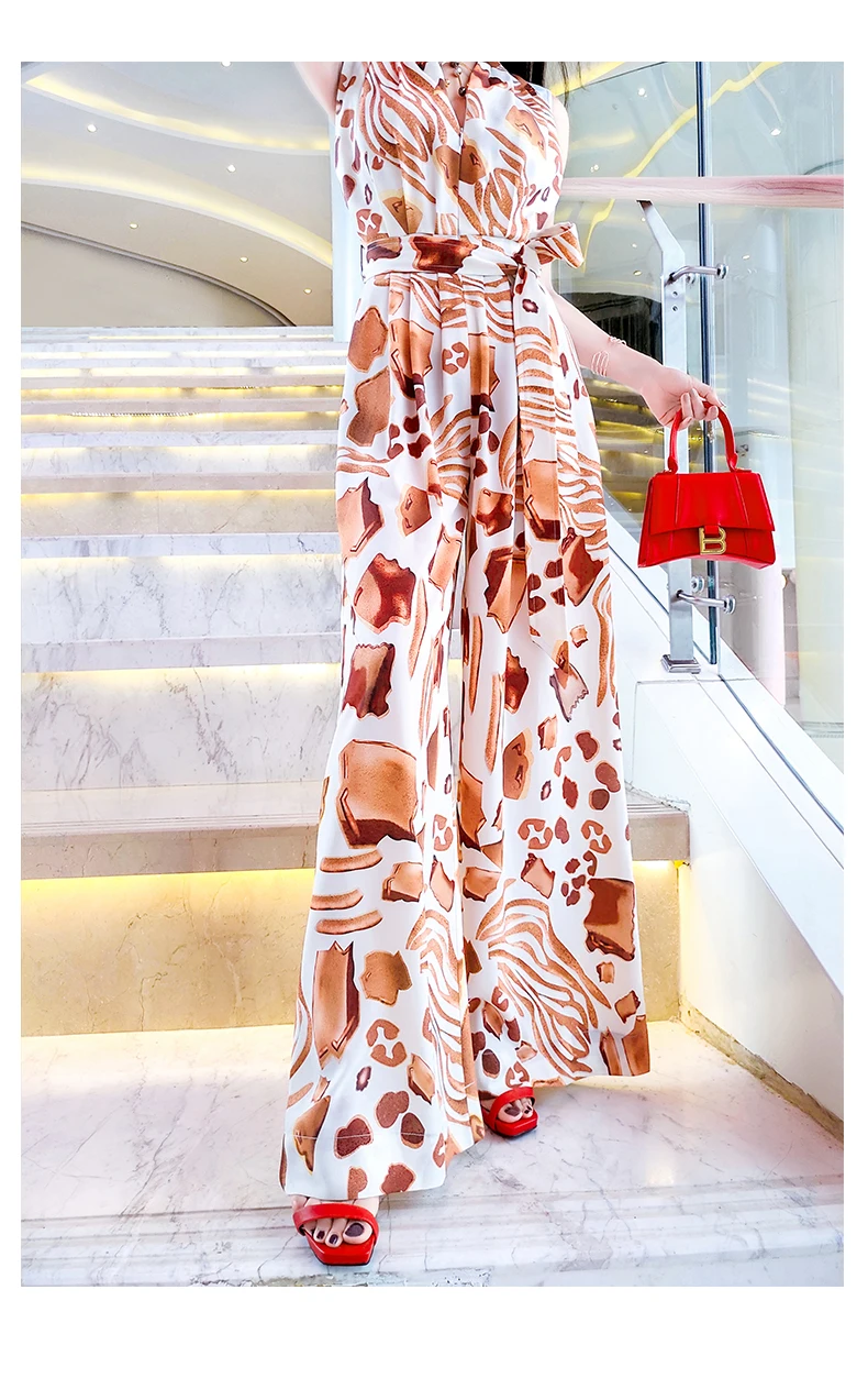 Комбинезон женский без рукавов с принтом широкими штанинами |