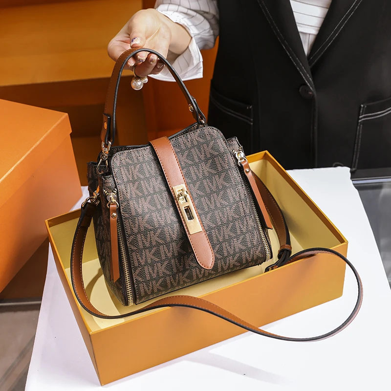 Бренд Женская сумка 2020 новый тип из светильник класса люкс мешок кожаные сумки