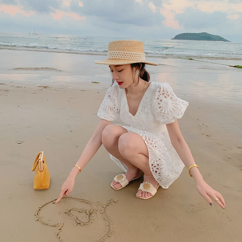 

High Quality 2021 Dresses Women Summer New Beaded Solid V-neck Puff Sleeve Hollow Out Embroidery Mini Party Dress Vestidos