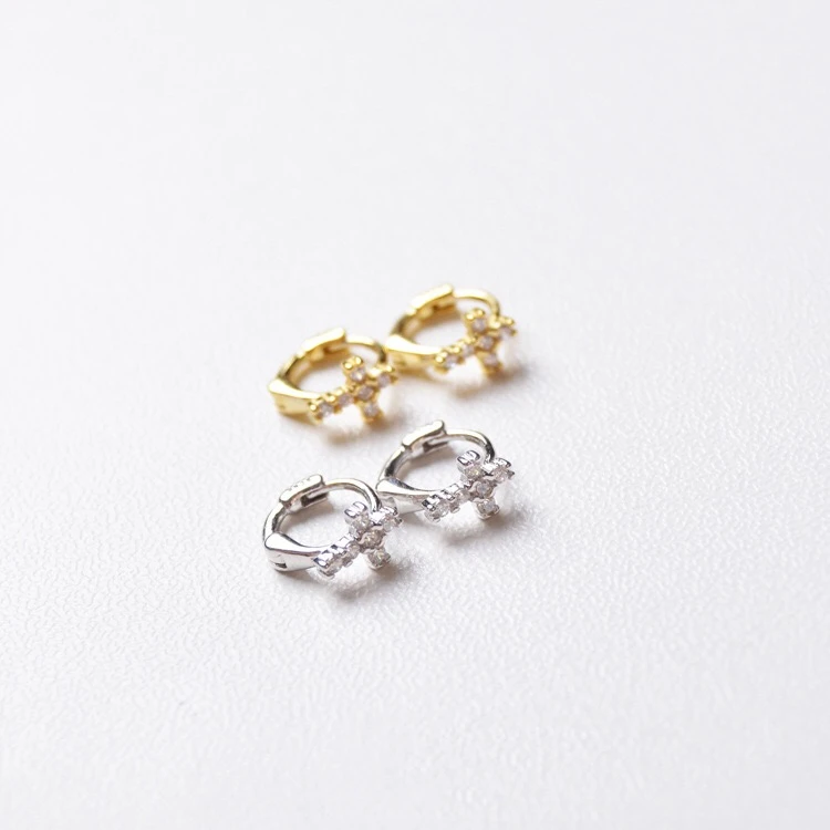 Серьги из стерлингового серебра 925 пробы, модные серьги из циркона, крест, кость, Пряжка для ушей, милые дикие тренды, дикие женские ювелирные украшения для ушей