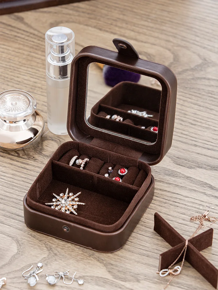 European Style Simple Retro Travel Portable Jewelry Box With Buckle Small Earrings Earrings Jewelry Necklace Storage Box