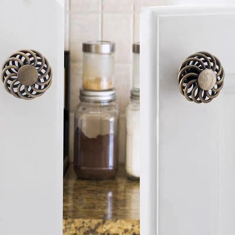 

Vintage Cabinet Handles Hollow Birdcage Antique Bronze Black Cabinet Pulls Drawer Knobs Wardrobe Door Pulls Furniture Handle