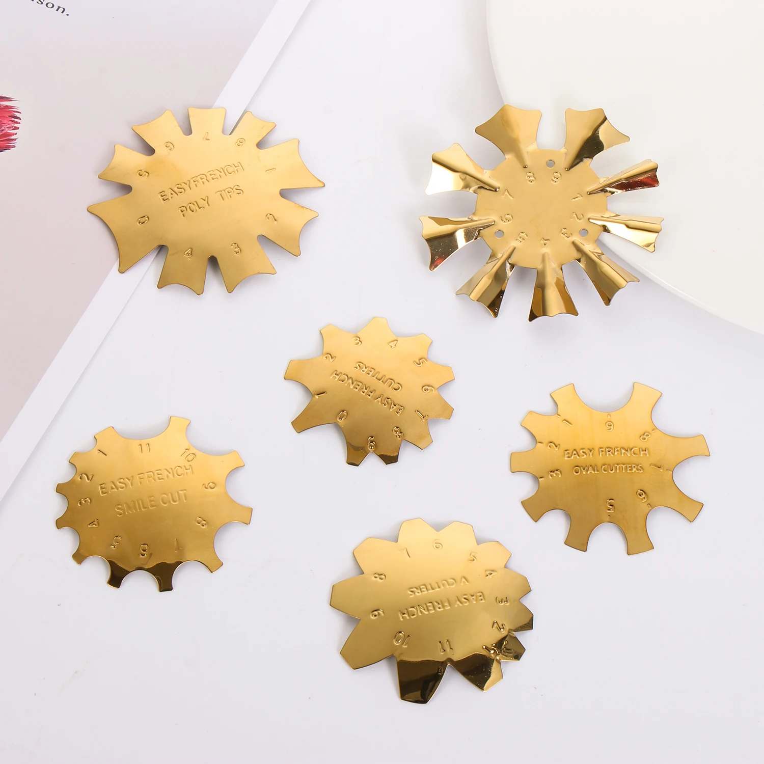 9 размеров легкая французская улыбка резка V Line Типсы в форме миндаля C-кривая