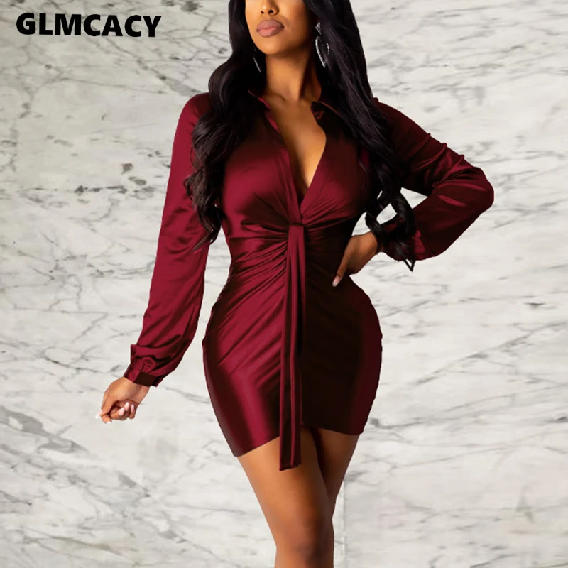 Женское Короткое атласное платье с длинным рукавом и V образным вырезом|Женские