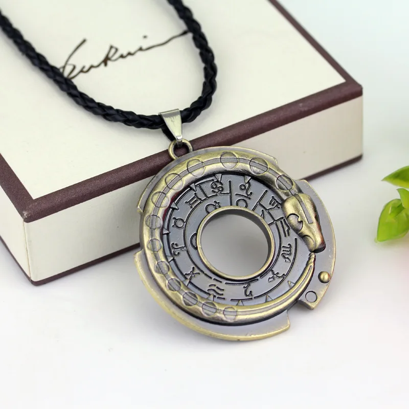 Винтажный Амулет из игры Кредо Убийцы руны змея ожерелье круглый металлический