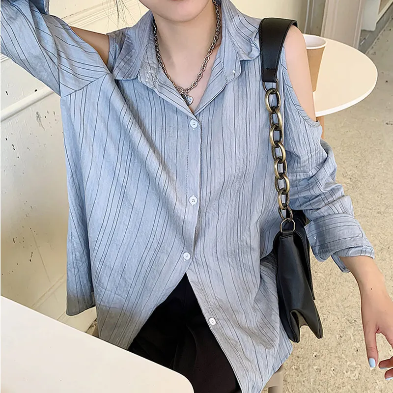 

Женская Осенняя блузка в полоску, с открытыми плечами