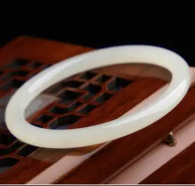 Натуральный нефритовый круглый белый браслет 54-62 мм Элегантные украшения