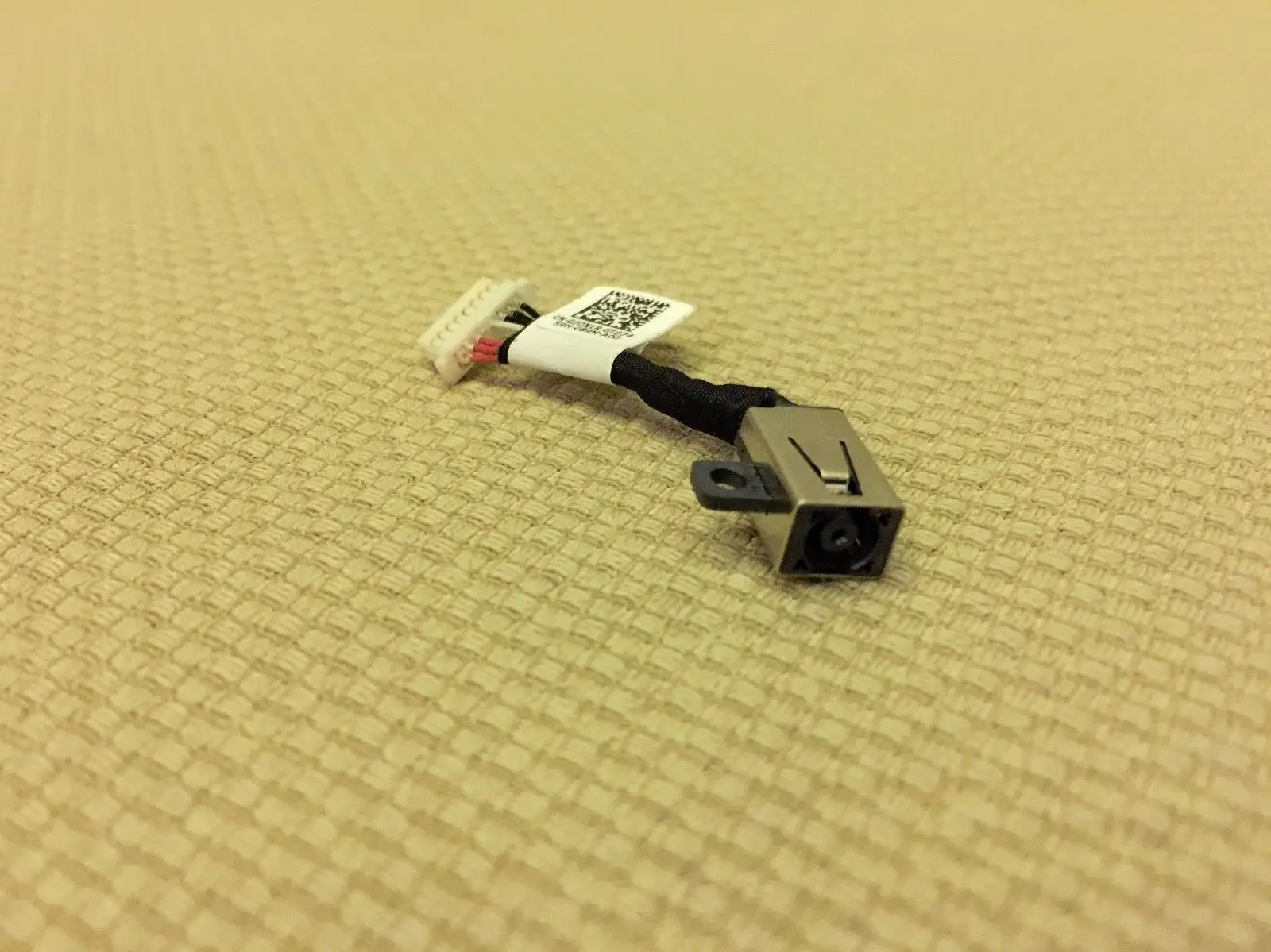 

NEW DC POWER JACK HARNESS SOCKET FOR Dell Inspiron 13 7368 7378 7569 7579 PF8JG