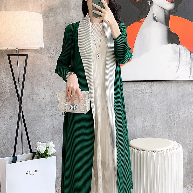 

Changpleat Spring/Autumn New Miyak Pleated Women trench coat Fashion Turn-down Collar High Street Open Stitch Long Coats Tide