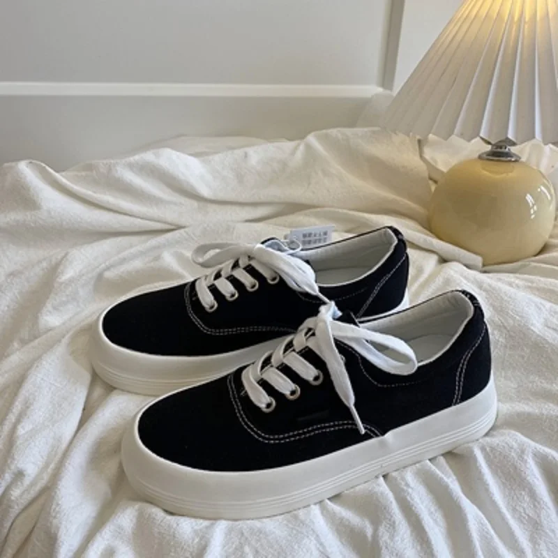 

Women's canvas shoes 2021 spring and autumn new fashion simple style thick-soled round toe solid color sneakers large size 35-40