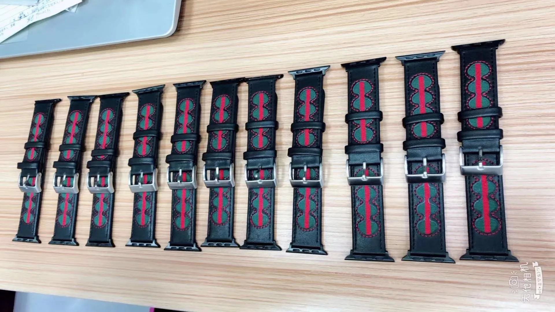 Браслеты-манжеты для Apple Watch 38 мм 42 мм 40 мм 44 мм Iwatch серии 5 4 3 2 1, кожаный браслет для мужчин и женщин