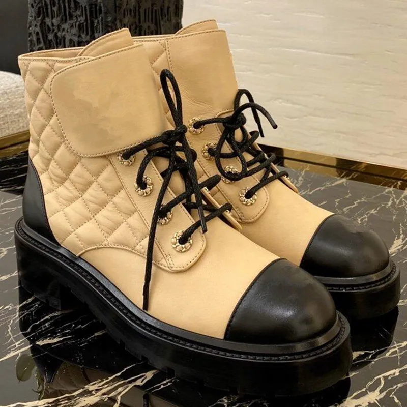 

Женские зимние короткие ботинки из натуральной кожи, на шнуровке, однотонные новые роскошные дизайнерские Брендовые женские ботинки на пла...