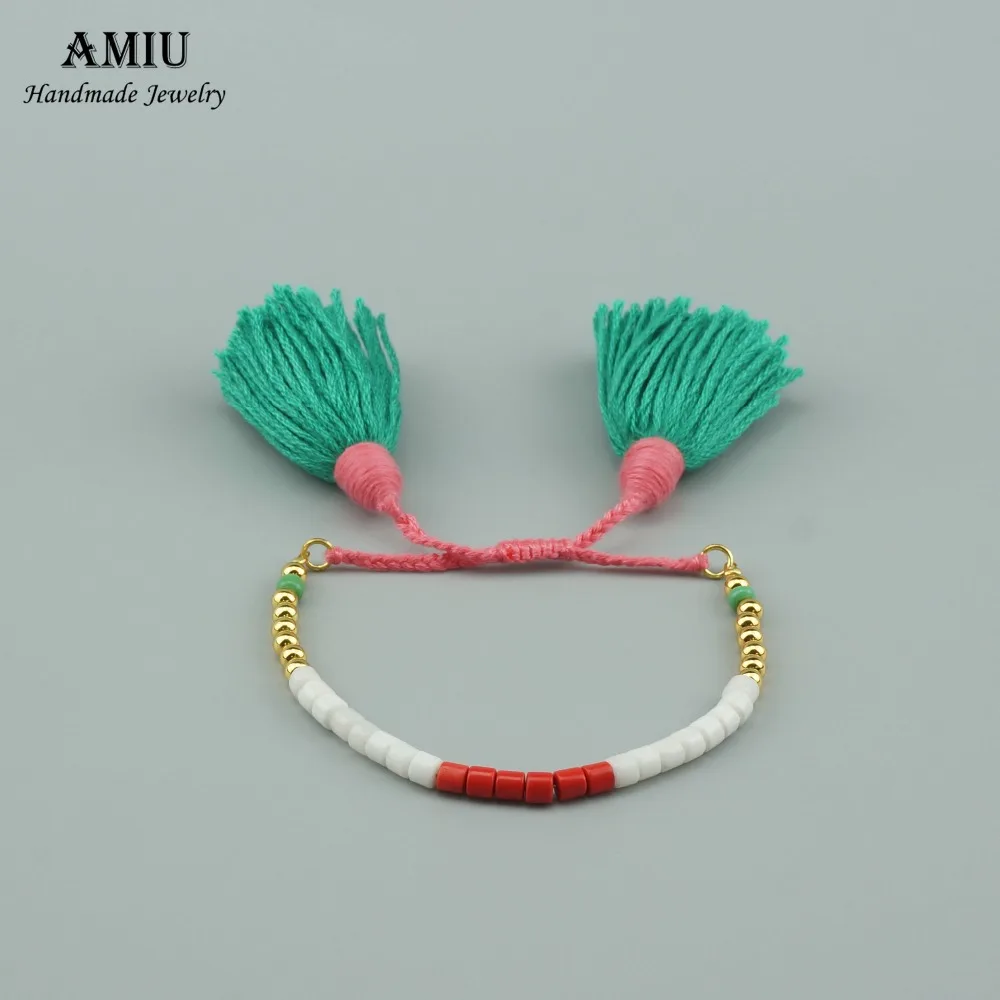 Браслет ручной работы AMIU с большими кисточками кристаллами и бусинами из камней