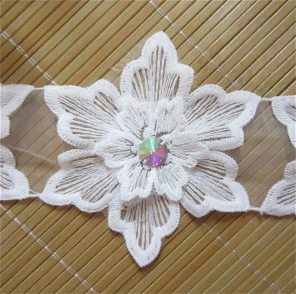 Винтажное кружевное вязаное крючком платье для невесты с цветочной вышивкой