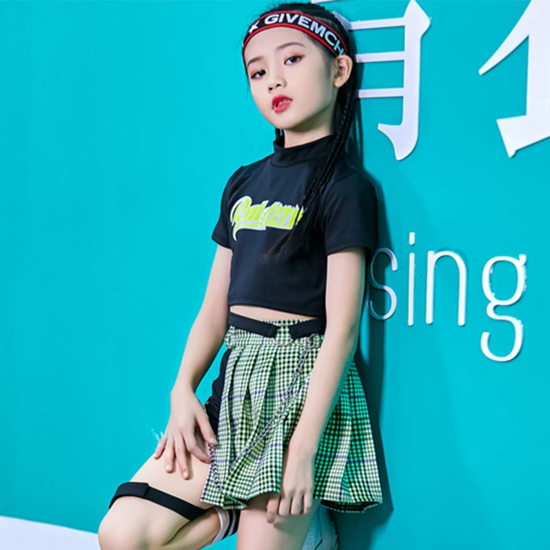 

2020 New Street Dance Costume Girls' Hip Hop Clothing Short Sleeve Top Plaid Skirt Cheerleading Performance Outfit Stage Wear