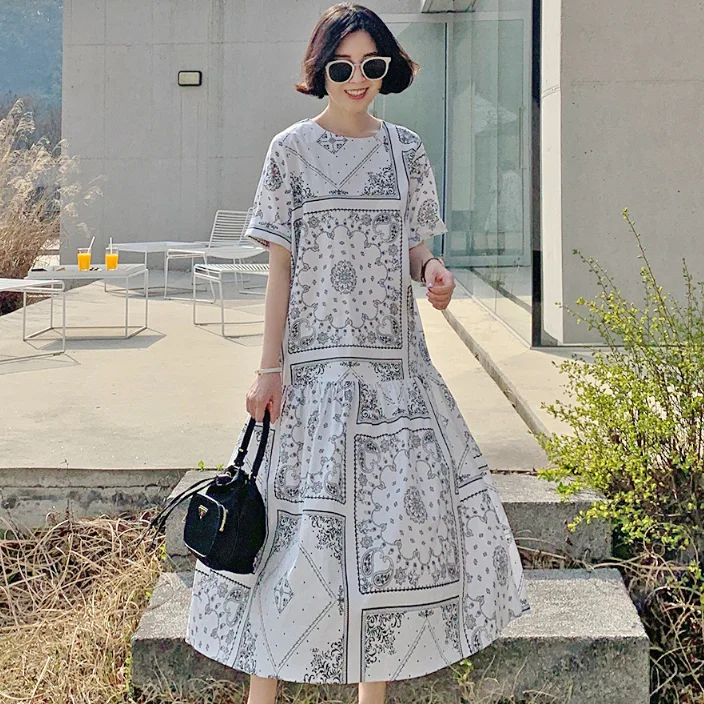 

Summer 2020 Korean Chic Retro Ethnic Print Floral Loose Slimming round Neck Short Sleeve and Long Pattern Dress